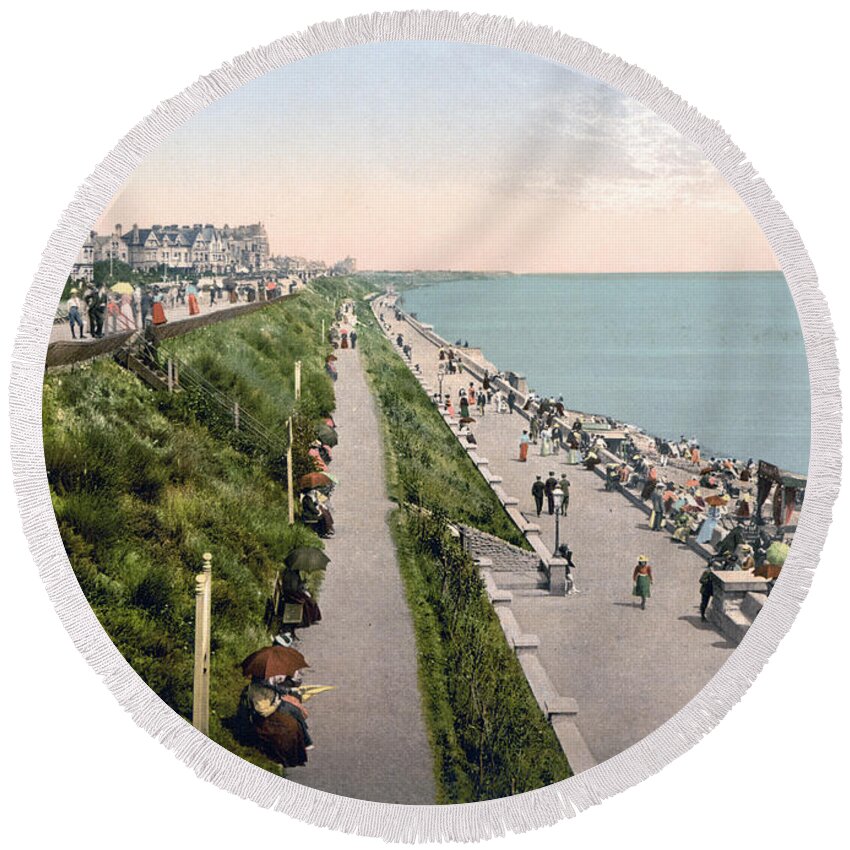 clacton-on-sea Round Beach Towel featuring the photograph Clacton-on-Sea - England - Promenade Looking East by International Images
