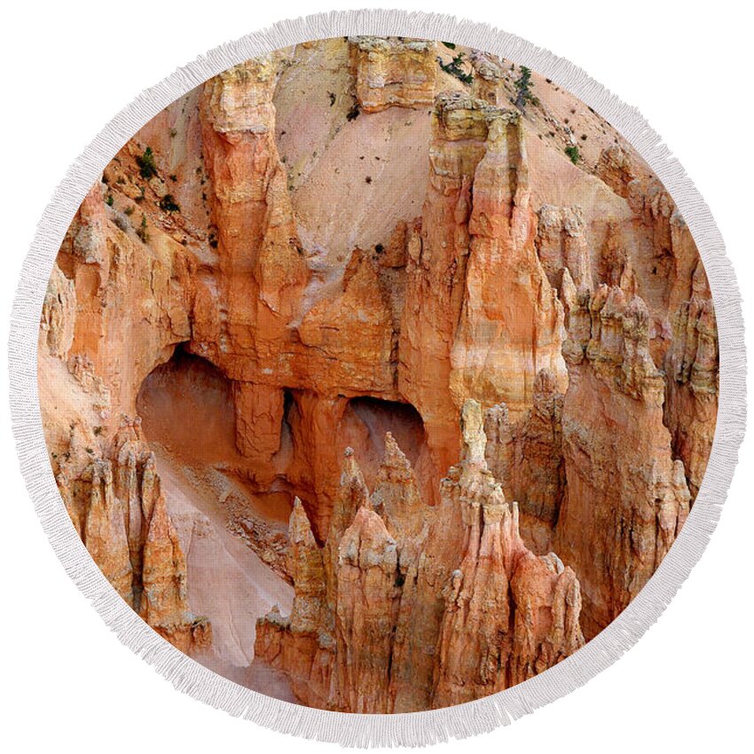 Bryce Canyon Round Beach Towel featuring the photograph Hideaway by Vicki Pelham