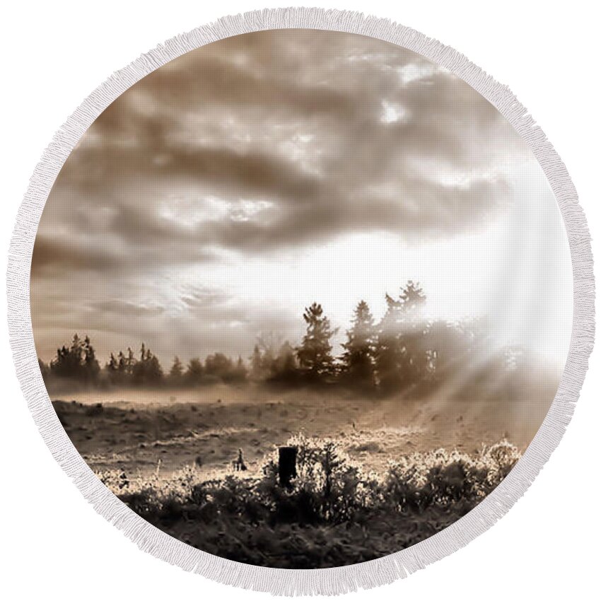 Landscape Round Beach Towel featuring the photograph Hope II by Rory Siegel