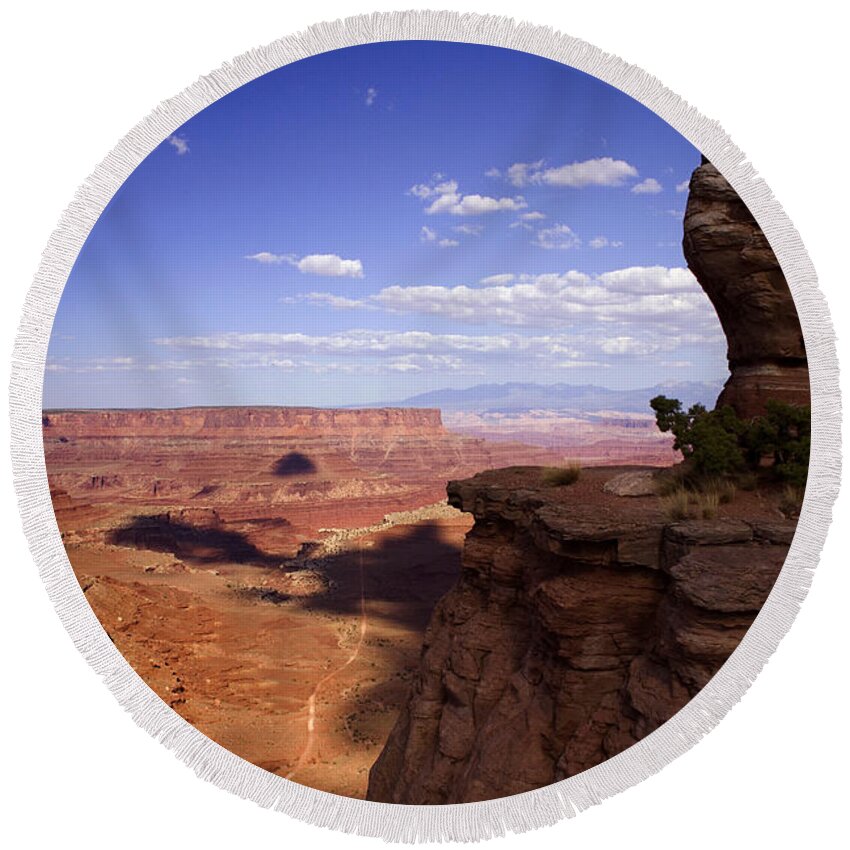 Canyonlands Round Beach Towel featuring the photograph Majestic Views - Canyonlands by Ellen Heaverlo