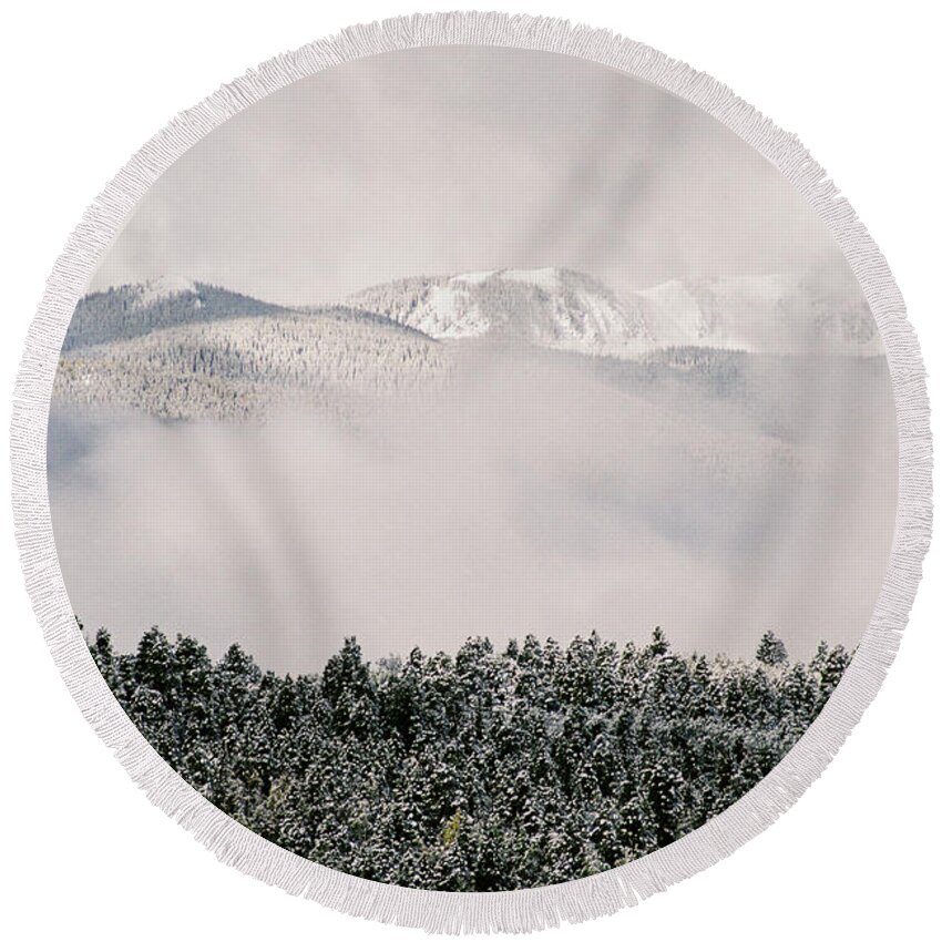 Red River Round Beach Towel featuring the photograph New Snow On Bobcat Pass by Ron Weathers