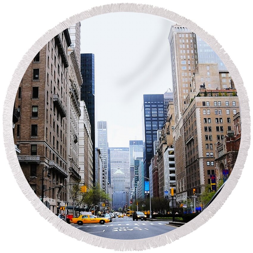 Active Round Beach Towel featuring the photograph Nyc010 by Svetlana Sewell