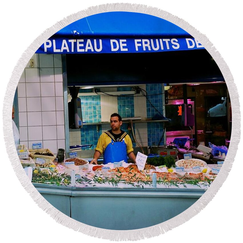 Paris Round Beach Towel featuring the photograph Plateau De Fruits De Mer by Eric Tressler