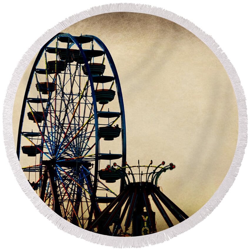 Landscape Round Beach Towel featuring the photograph Remember When Ferris Wheel by Peggy Franz