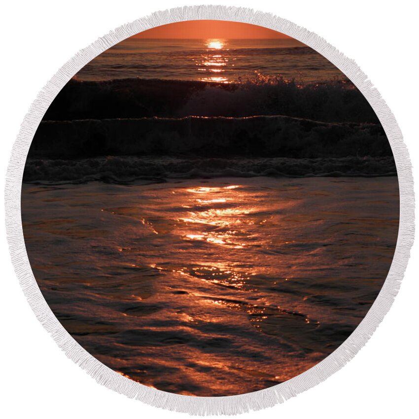 Sea Round Beach Towel featuring the photograph Sea Foam And Wave Reflections by Kim Galluzzo