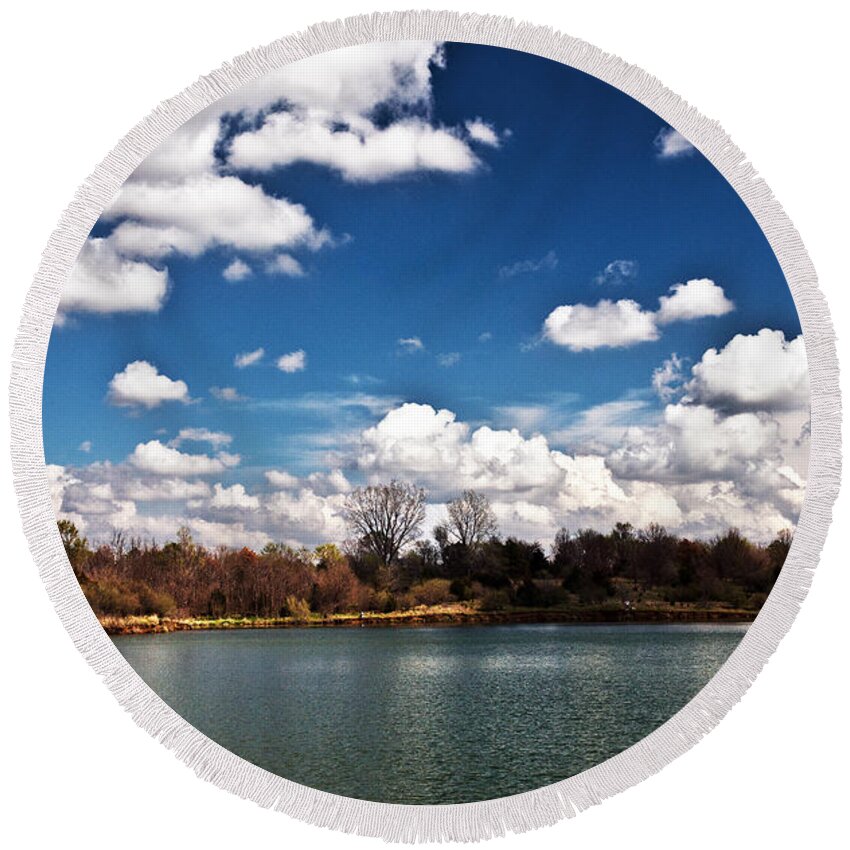 Standing Bear Lake Round Beach Towel featuring the photograph Spring Clouds by Ed Peterson
