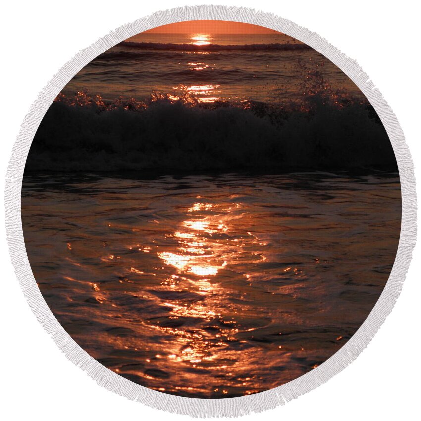 Wave Round Beach Towel featuring the photograph Wave Reflections At Sunrise by Kim Galluzzo Wozniak