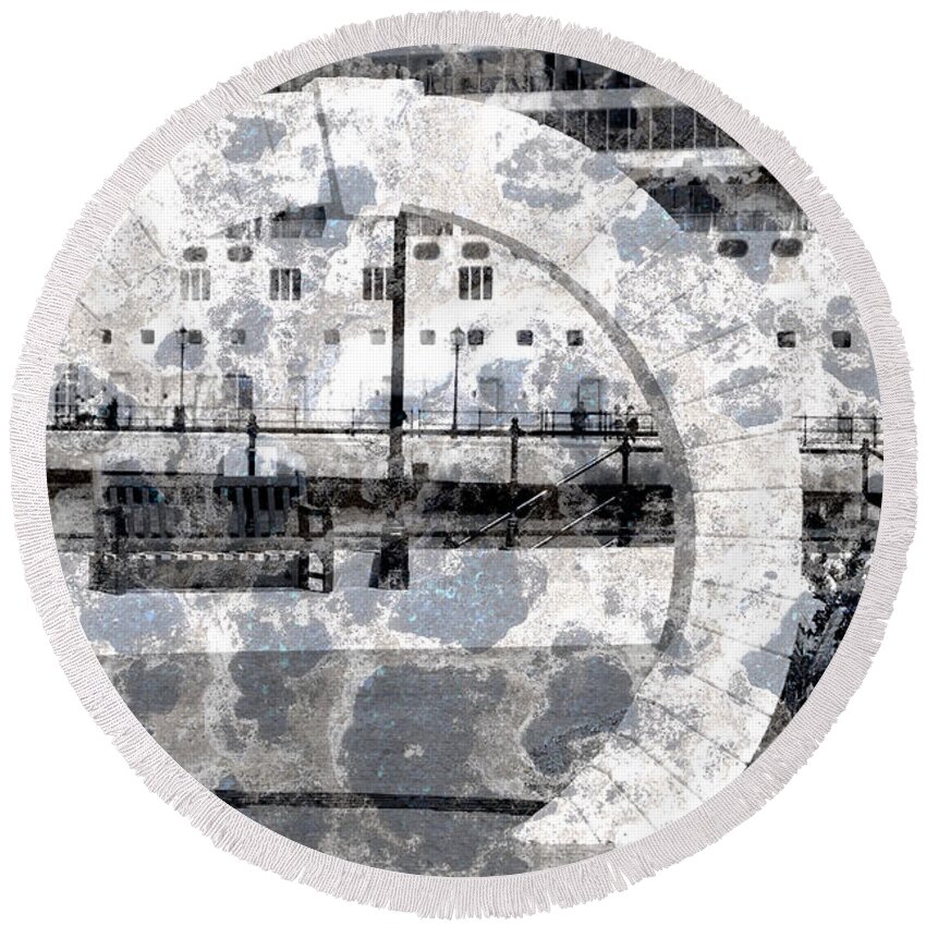 Moongate Round Beach Towel featuring the photograph Welcome to the Moon by Luke Moore
