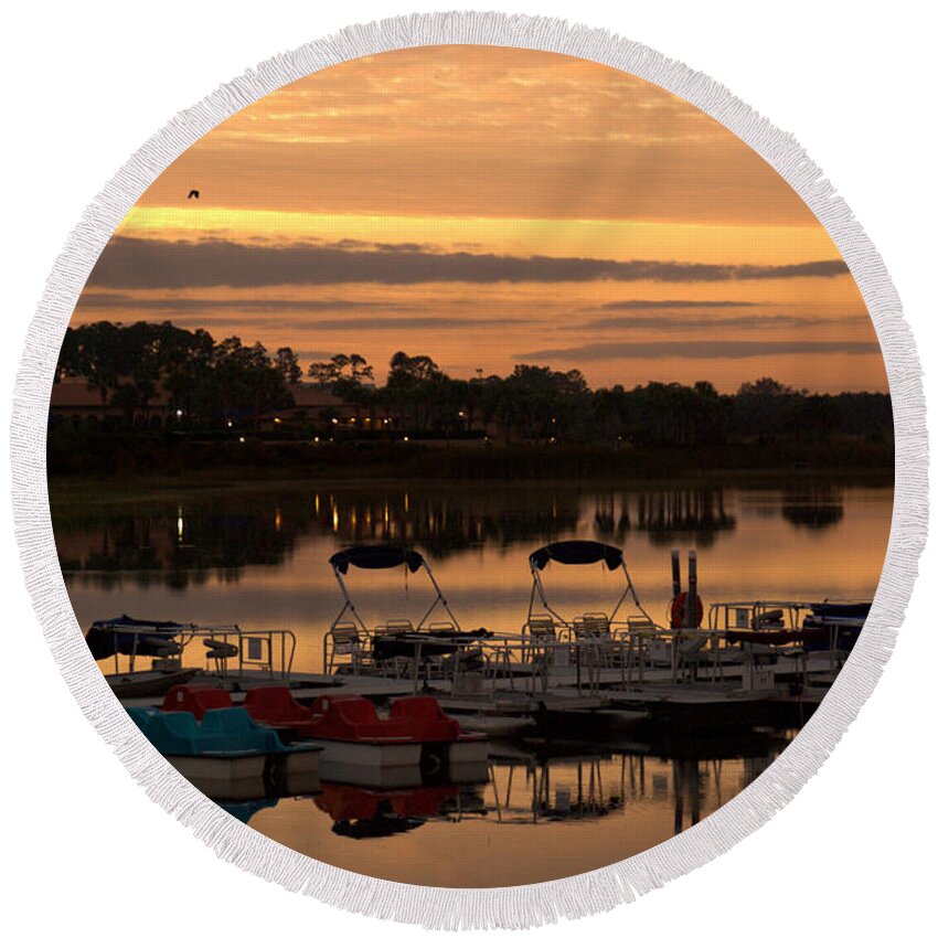 Westgate Lakes Round Beach Towel featuring the photograph Westgate Lakes by Trish Tritz