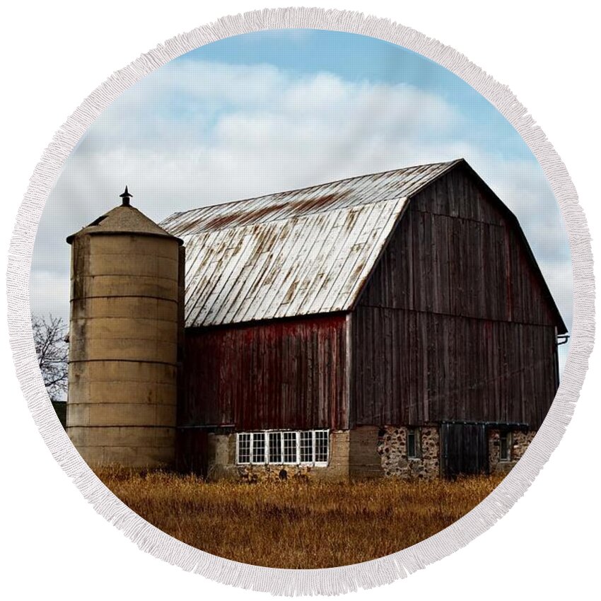 Dairy Barn Round Beach Towel featuring the photograph Wisconsin Dairy Barn by Ms Judi