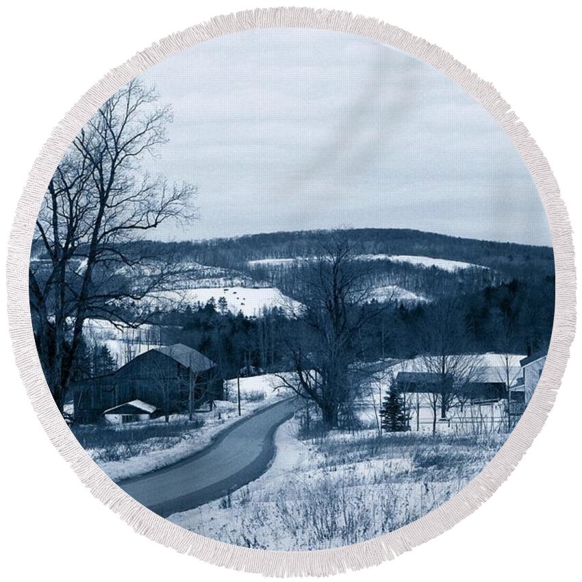 The Long And Winding Road Round Beach Towel featuring the photograph Long and Winding Road...Thurston Hollow PA. by Arthur Miller