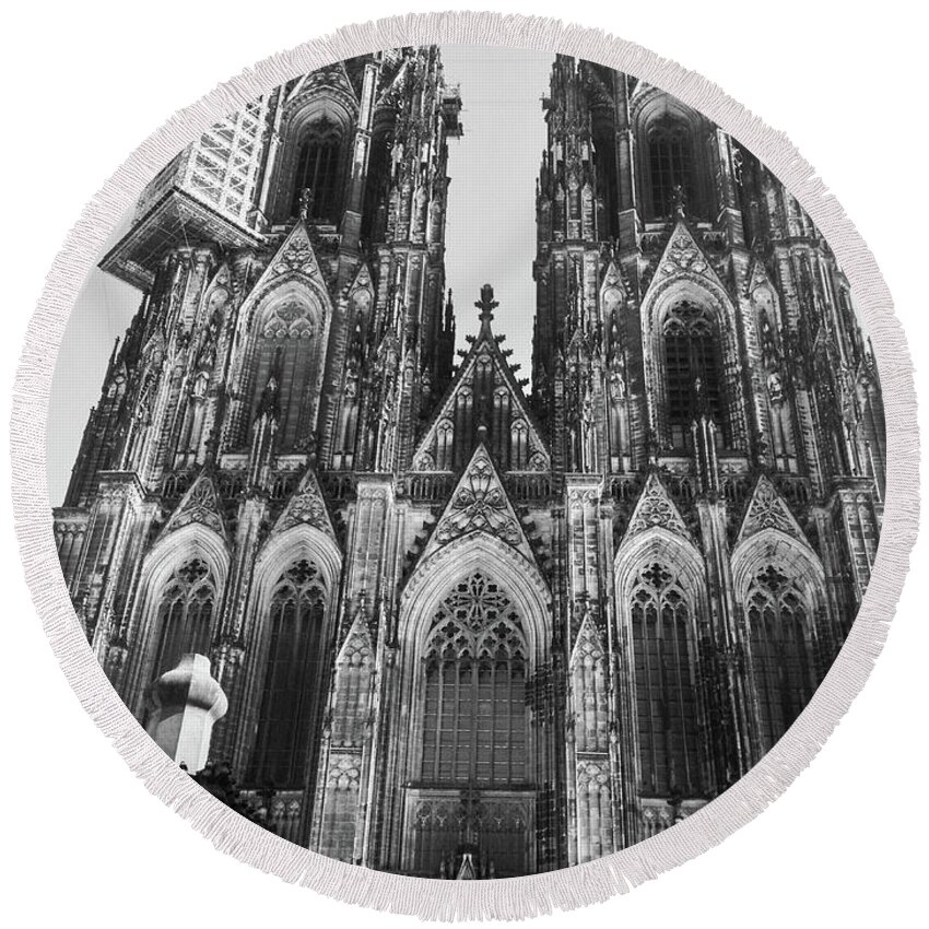 Cathedral Round Beach Towel featuring the photograph Cologne Cathedral #1 by Cesar Vieira