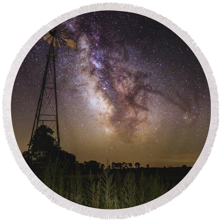 Milky Way Round Beach Towel featuring the photograph Dakota Night #1 by Aaron J Groen