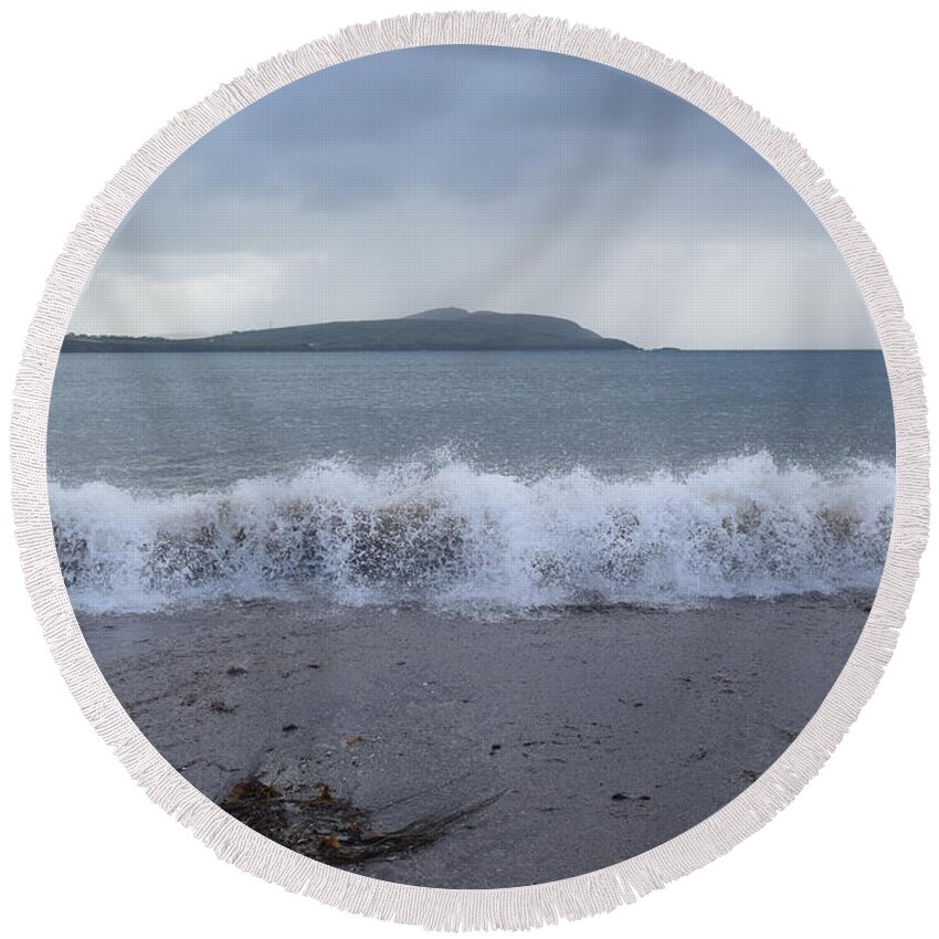 Ireland Round Beach Towel featuring the photograph Dingle Beach #1 by Curtis Krusie