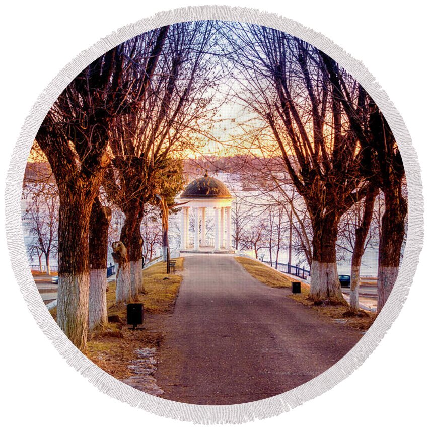 Kostroma Round Beach Towel featuring the photograph Pavilion on Volga River #1 by Alexey Stiop
