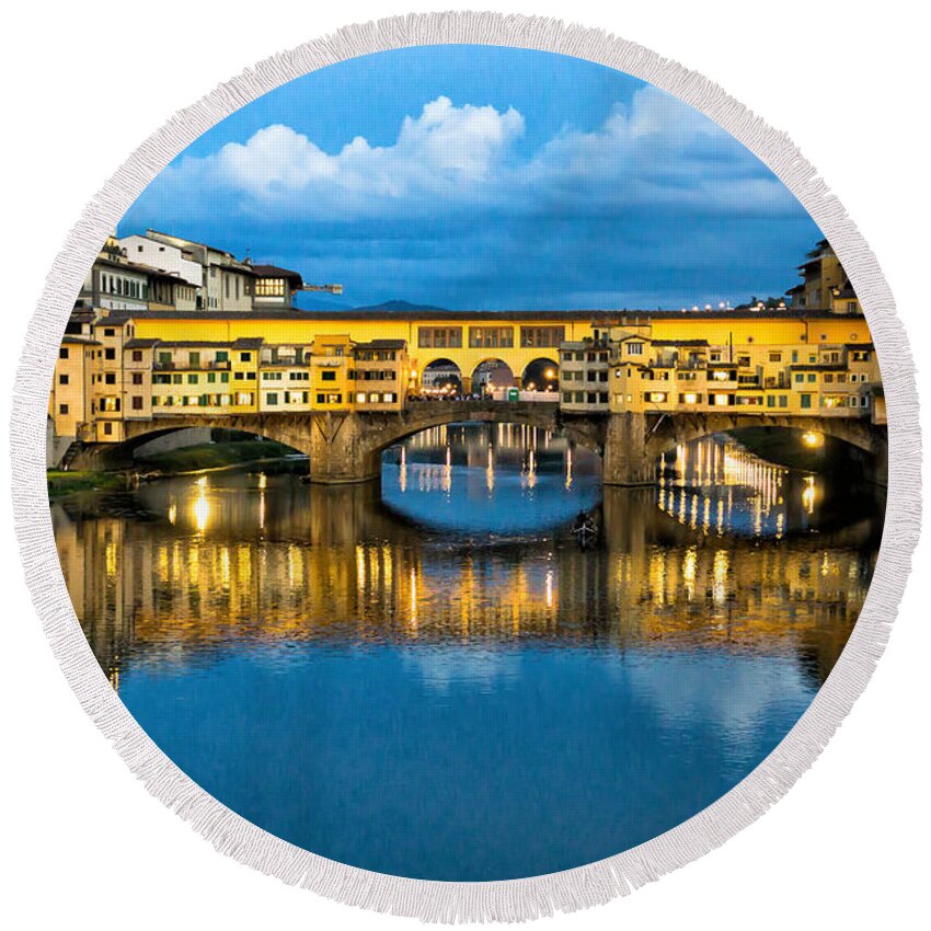 Ponte Vecchio Round Beach Towel featuring the photograph Ponte Vecchio by Weir Here And There