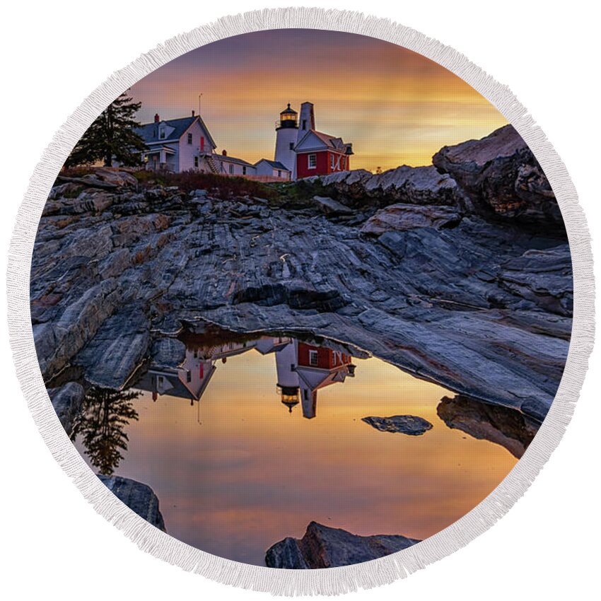 Pemaquid Point Lighthouse Round Beach Towel featuring the photograph Sunrise at Pemaquid Point II by Kristen Wilkinson