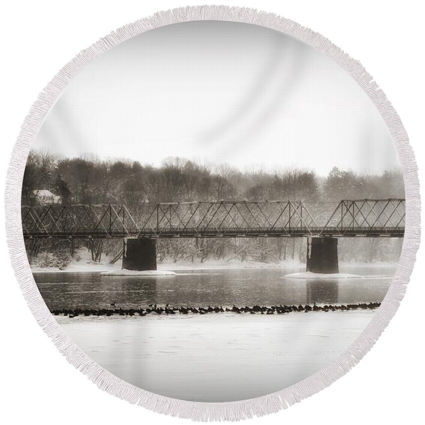 Washington's Crossing Round Beach Towel featuring the photograph Washingtons Crossing Bridge #1 by Bill Cannon