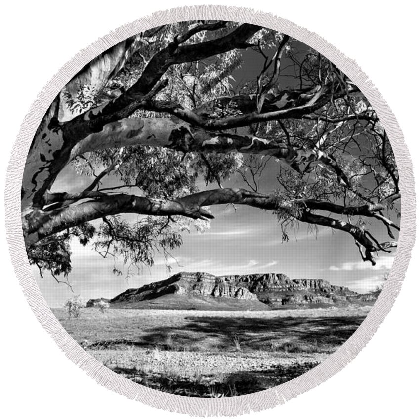 Wilpena Pound Flinders Ranges South Australia Outback Landscape B&w Black And White Monochrome Round Beach Towel featuring the photograph Wilpena Pound #12 by Bill Robinson