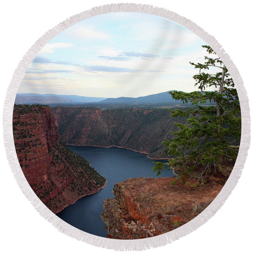 River Round Beach Towel featuring the photograph Flaming Gorge National Park #14 by Ellen Tully