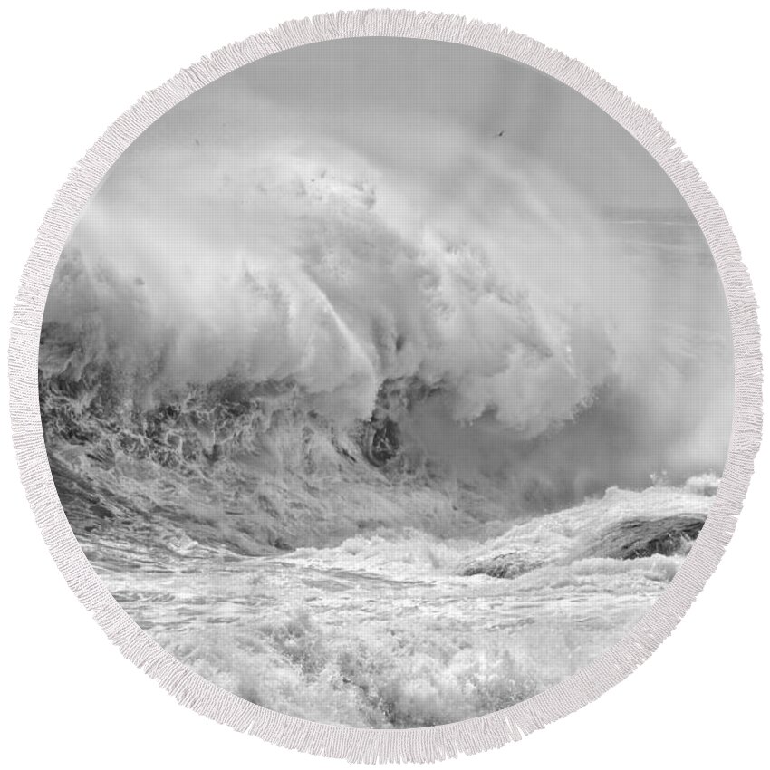 Maine Round Beach Towel featuring the photograph Black and White Large Waves Near Pemaquid Point On The Coast Of #19 by Keith Webber Jr