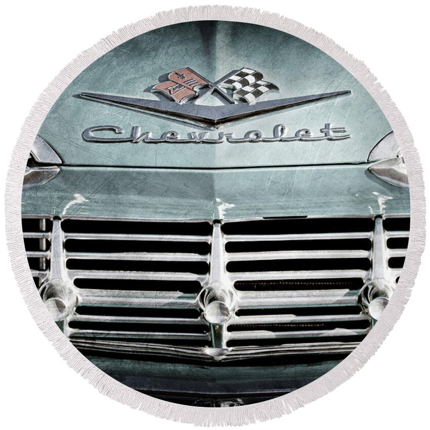 1959 Chevrolet Impala Grille Emblem Round Beach Towel featuring the photograph 1959 Chevrolet Impala Grille Emblem -1014ac by Jill Reger