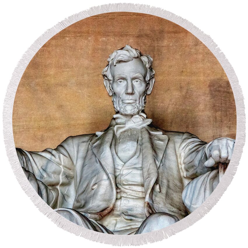 Abraham Lincoln Round Beach Towel featuring the photograph Abraham Lincoln #2 by Christopher Holmes