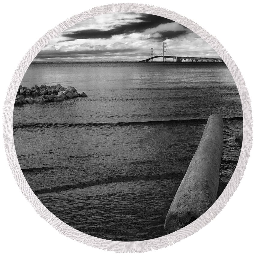 Mackinac Round Beach Towel featuring the photograph Mackinac Bridge - Infrared 01 by Larry Carr