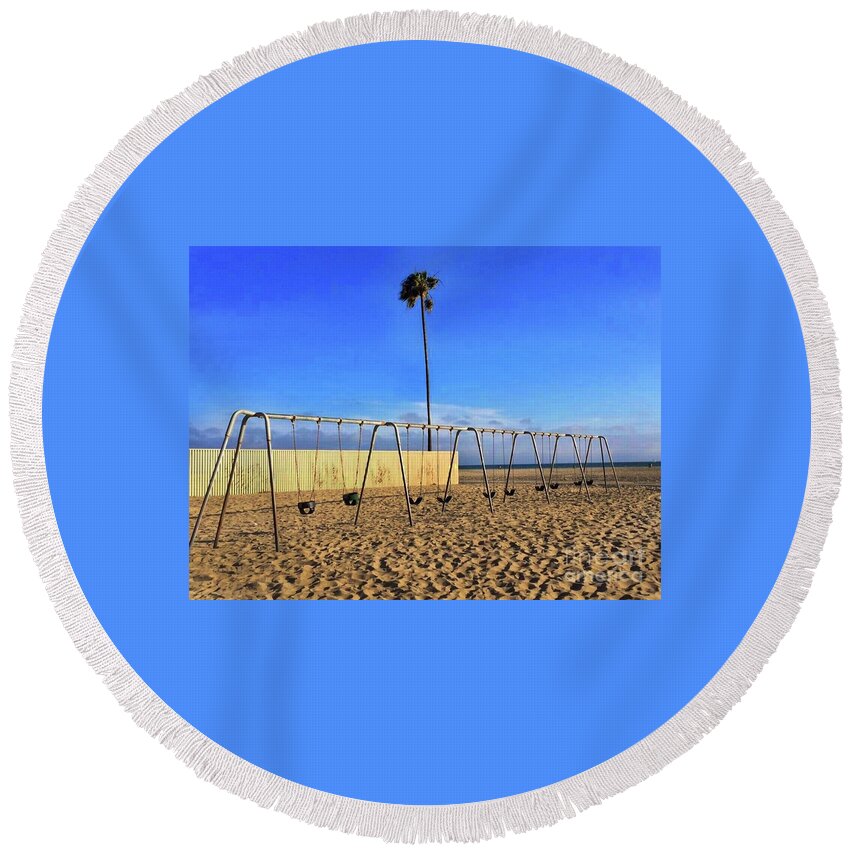 California Round Beach Towel featuring the photograph Venice Beach - CA #2 by Doc Braham