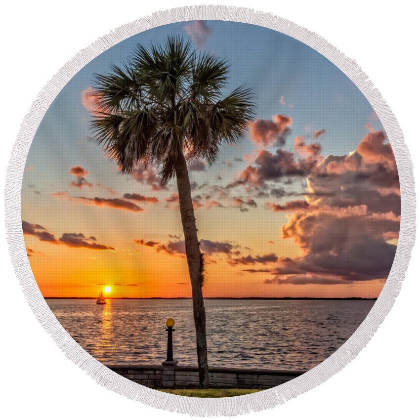 Christopher Holmes Photography Round Beach Towel featuring the photograph Sunset Over Lake Eustis #1 by Christopher Holmes
