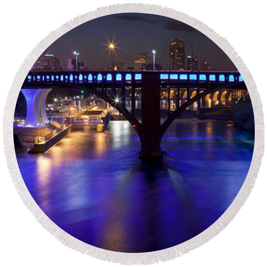 Minneapolis Round Beach Towel featuring the photograph Minneapolis Minnesota #4 by Anthony Totah