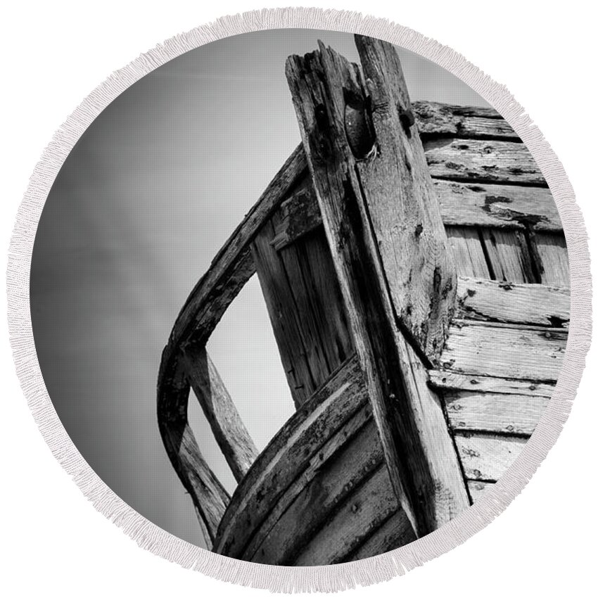 Dungeness Round Beach Towel featuring the photograph Old Abandoned Boat Portrait BW by Rick Deacon