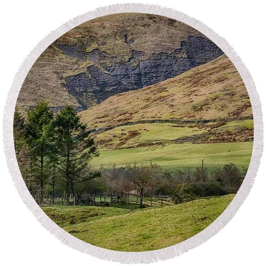 D90 Round Beach Towel featuring the photograph Pendle Hill Walk, North Yorkshire, UK #7 by Mariusz Talarek