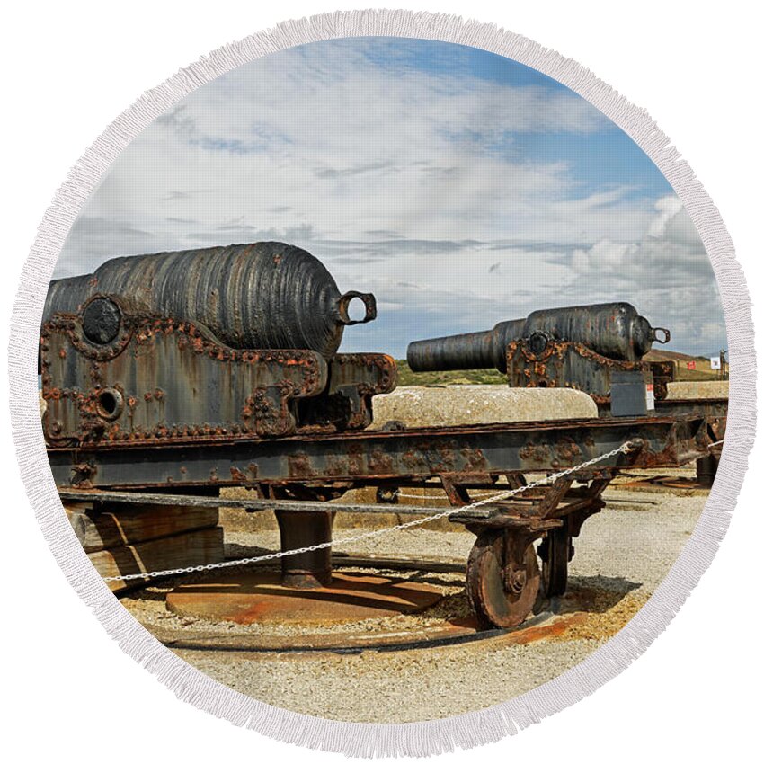Britain Round Beach Towel featuring the photograph 9 inch Guns at Needles Old Battery by Rod Johnson