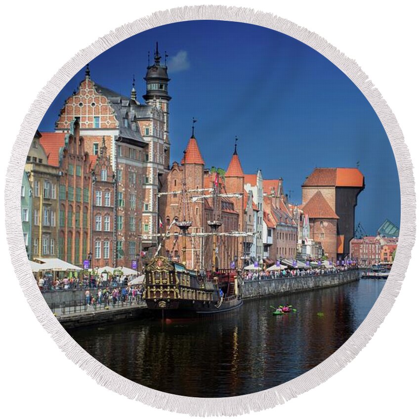 Gdansk Round Beach Towel featuring the photograph A Day in Gdansk by Robert Grac