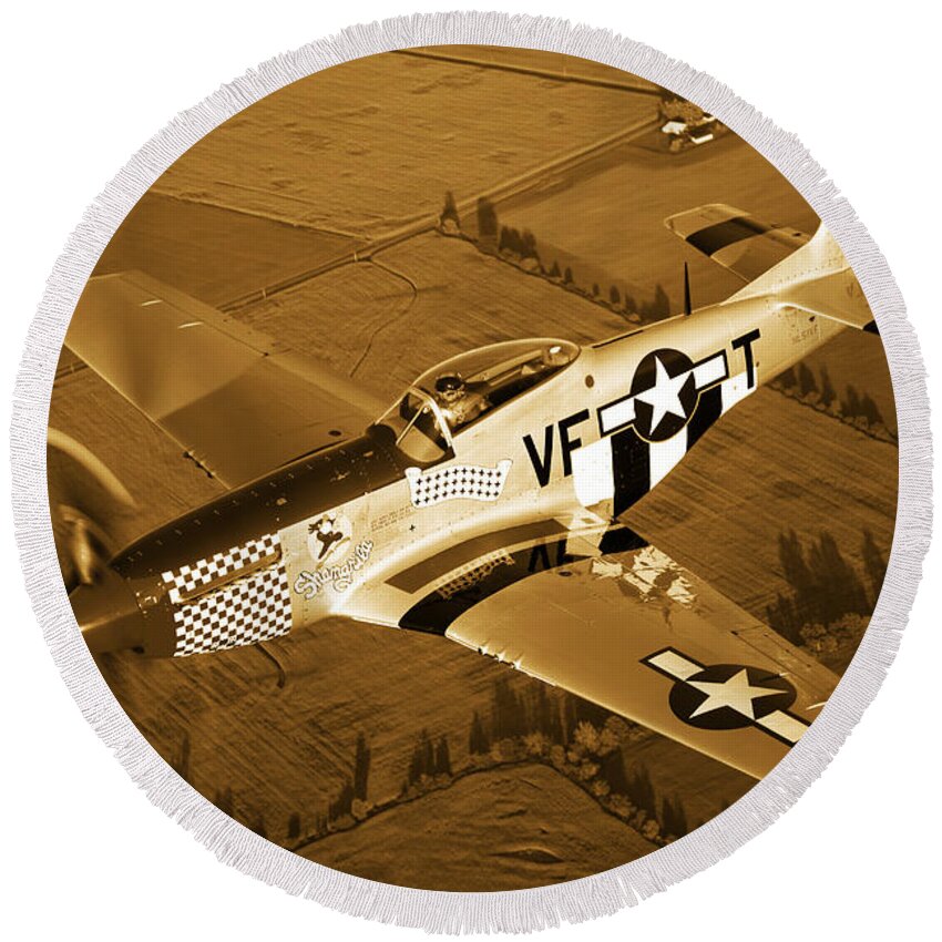 Transportation Round Beach Towel featuring the photograph A North American P-51d Mustang by Scott Germain
