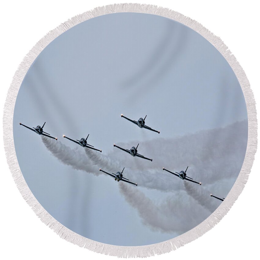 Aircraft Round Beach Towel featuring the photograph Ac15 by Tom Griffithe