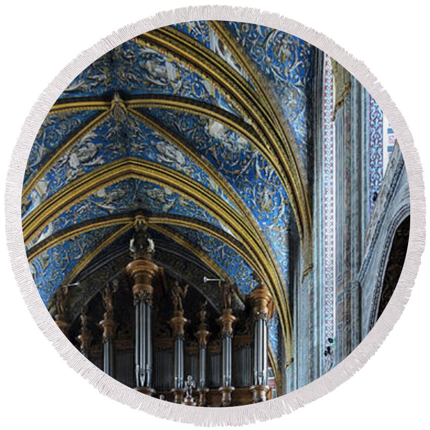 France Round Beach Towel featuring the photograph Albi Cathedral nave by RicardMN Photography