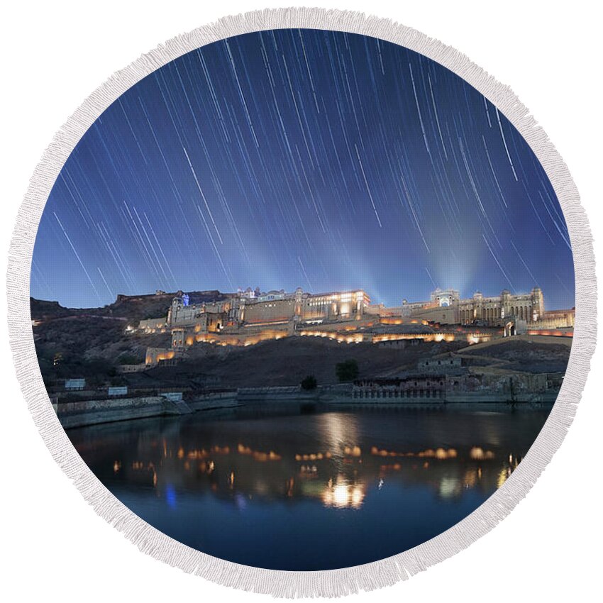  Round Beach Towel featuring the photograph Amber fort after sunset by Pradeep Raja Prints