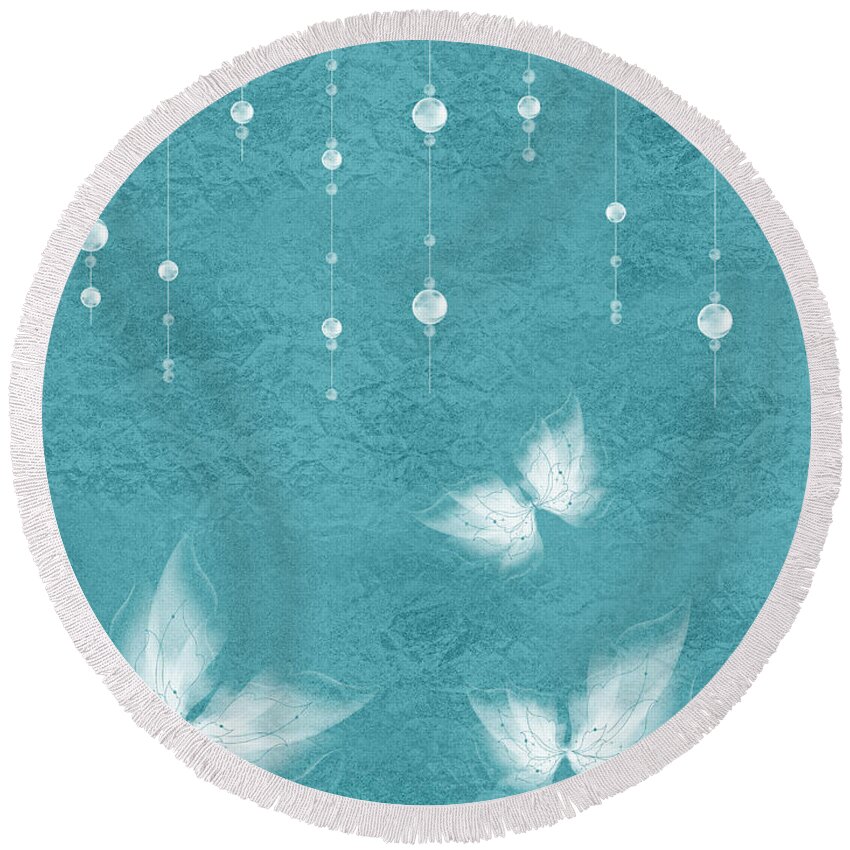 Butterfly Round Beach Towel featuring the digital art Art en Blanc - s11bt01 by Variance Collections