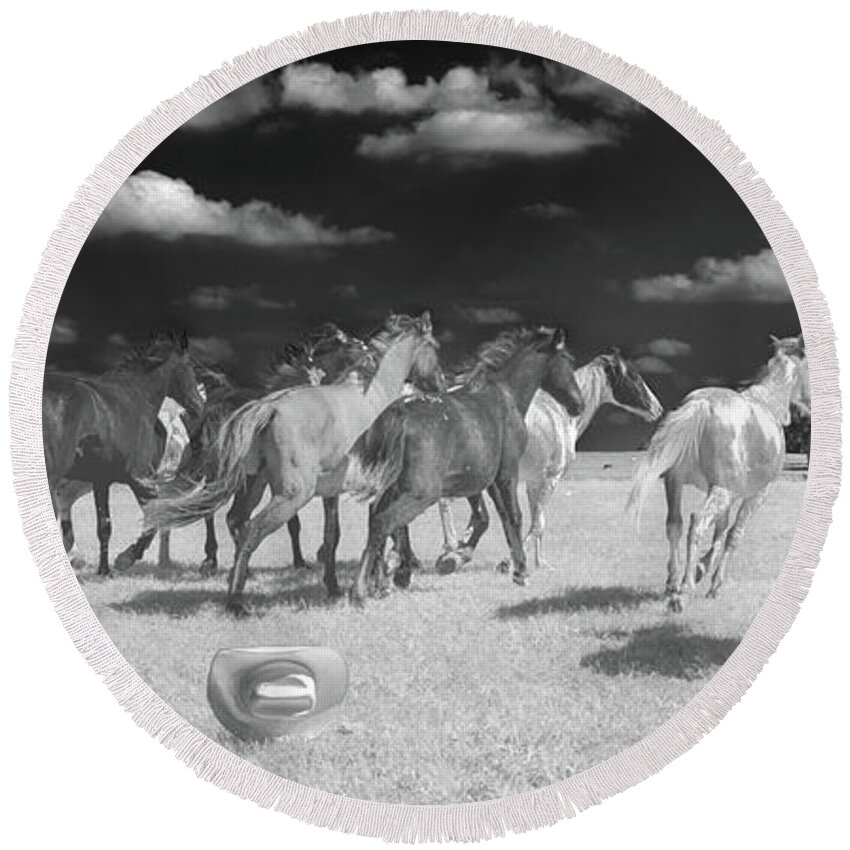 Horse Round Beach Towel featuring the photograph At the Drop of a Hat - Blackjack Mountain Spanish Mustangs Infrared by Bert Peake
