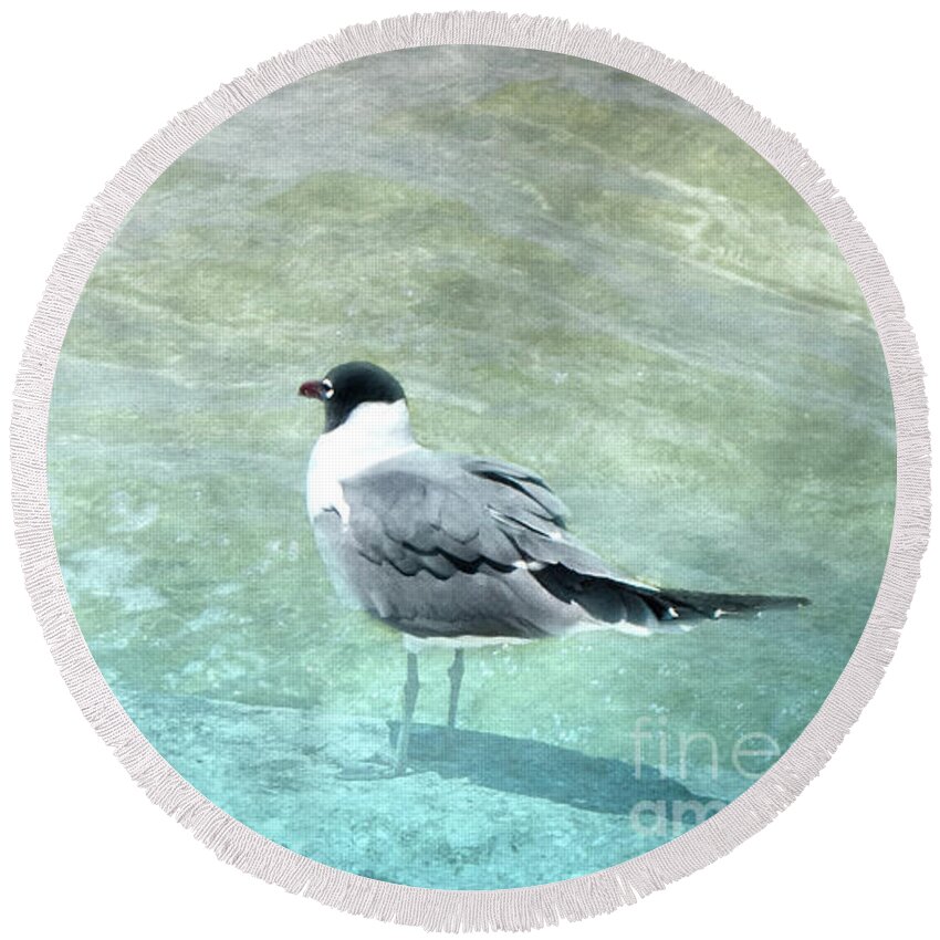 Sea Gulls Round Beach Towel featuring the photograph At the Waters Edge by Judy Hall-Folde