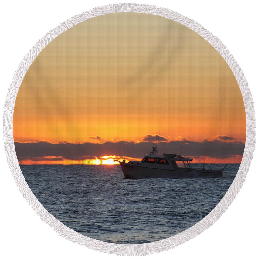 Water Round Beach Towel featuring the photograph Atlantic Ocean Fishing at Sunrise by Robert Banach