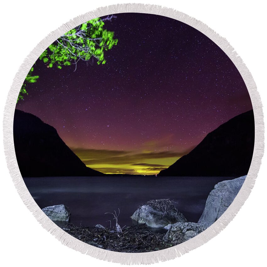 Aurora Round Beach Towel featuring the photograph Aurora Over Lake Willoughby by Tim Kirchoff