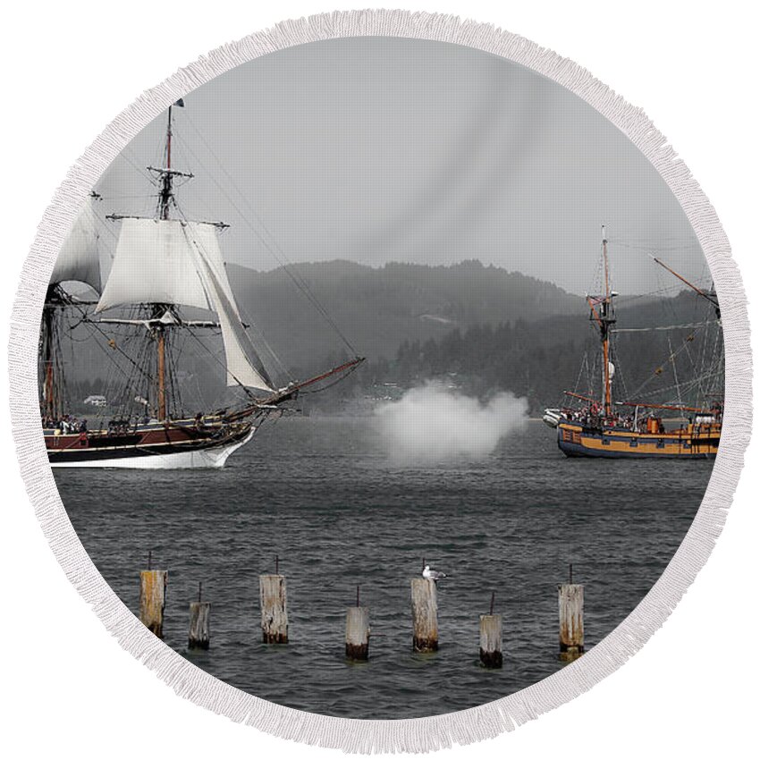 Lady Washington Tall Ship Round Beach Towel featuring the photograph Battle Of The Ships by Athena Mckinzie