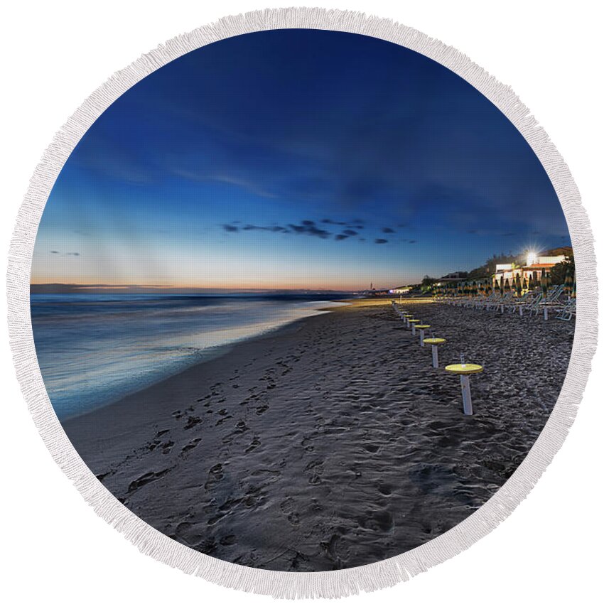 Passeggiatealevante Round Beach Towel featuring the photograph Beach At Sunset - Spiaggia Al Tramonto I by Enrico Pelos