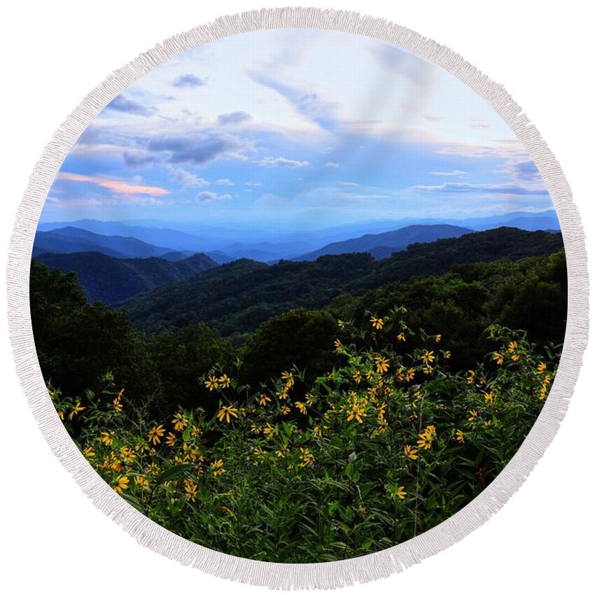 Blue Ridge Parkway Round Beach Towel featuring the photograph Before Sunset On The Blue Ridge Parkway by Carol Montoya