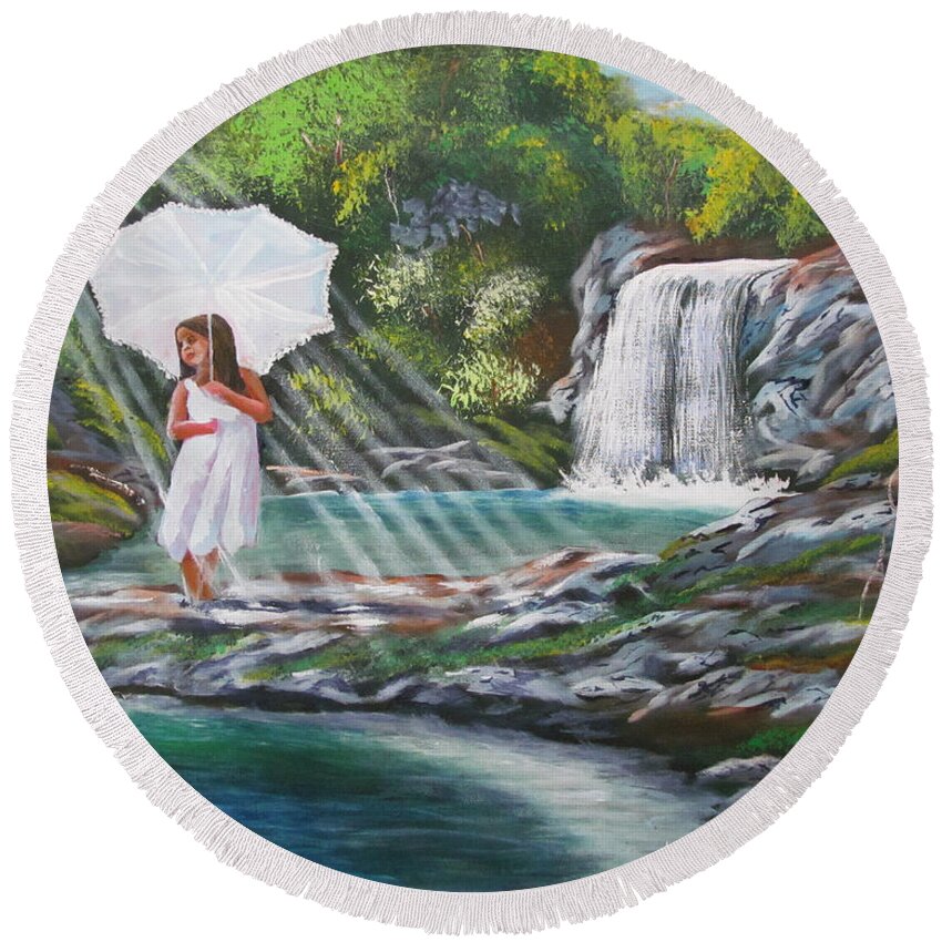 Waterfall Round Beach Towel featuring the painting Bella Vista by Luis F Rodriguez