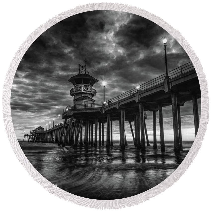Beach Round Beach Towel featuring the photograph Black and White Huntington Beach Pier by Peter Dang