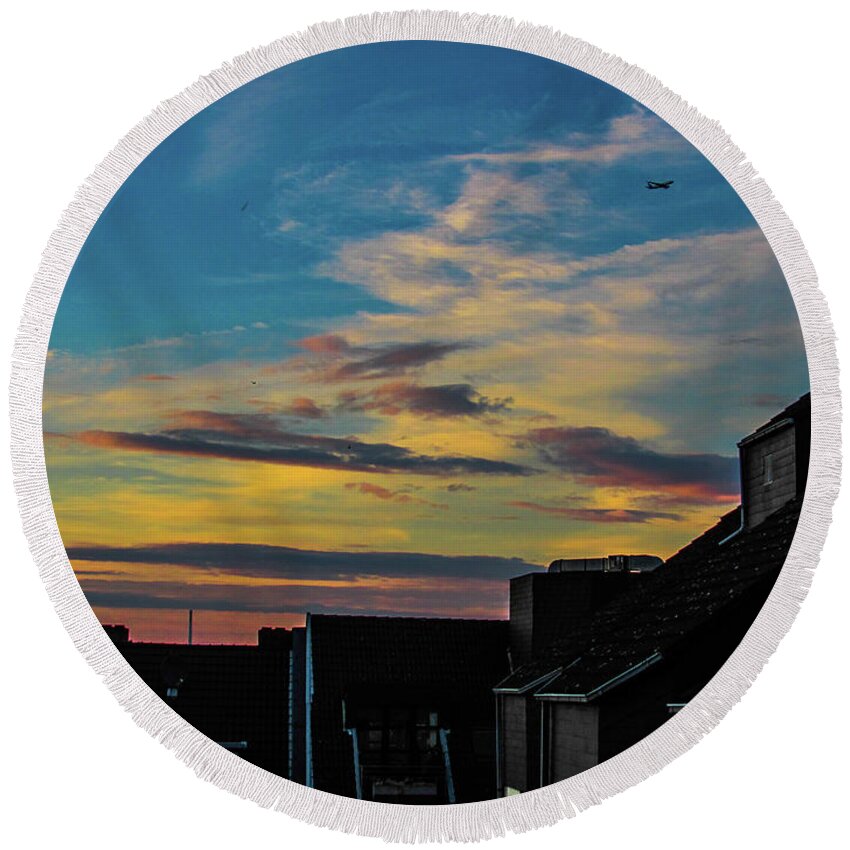 Sunset Round Beach Towel featuring the photograph Blue Sky Colorful Sunset by Cesar Vieira